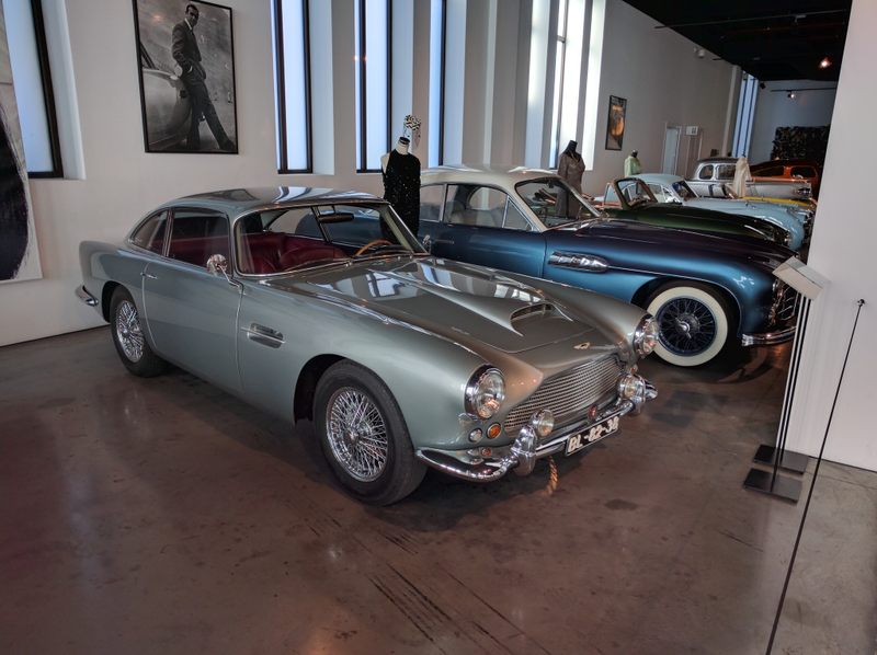 Illustration for article titled Car Museums Around The World! (dramatic echo): Museo AutomovilĂstico de Málaga; Malaga, Spain